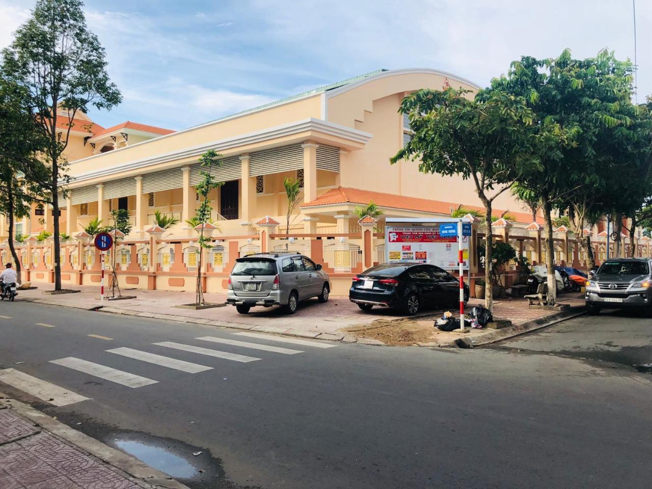 Thien Thanh Hotel Vĩnh Long Exterior foto